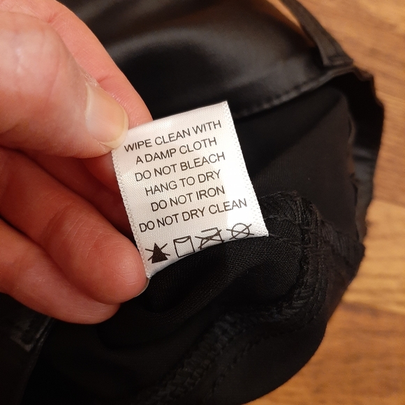 Fashion Nova faux leather pants - Picture 6 of 11